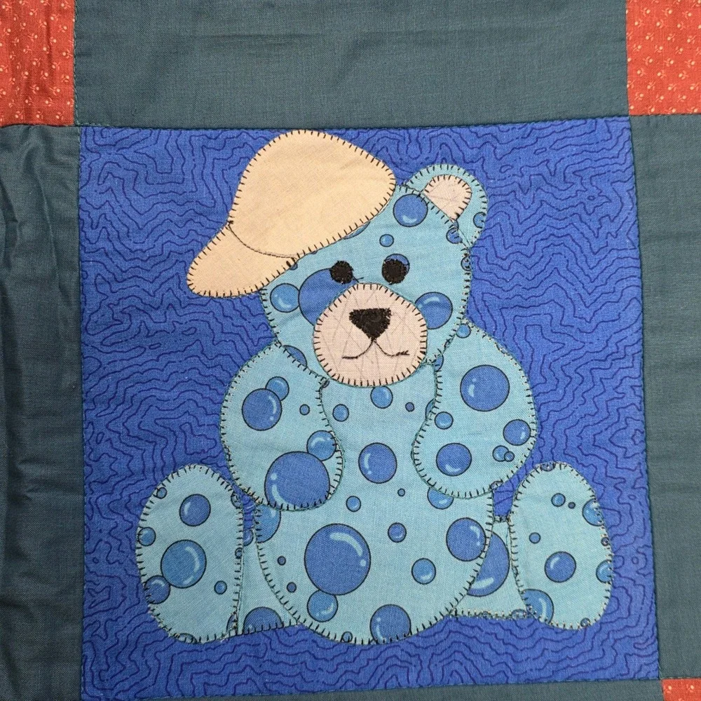 Handmade Teddy Bear Patchwork Quilt Wall Hanging Blue Teal Red Brown‎ Nursery